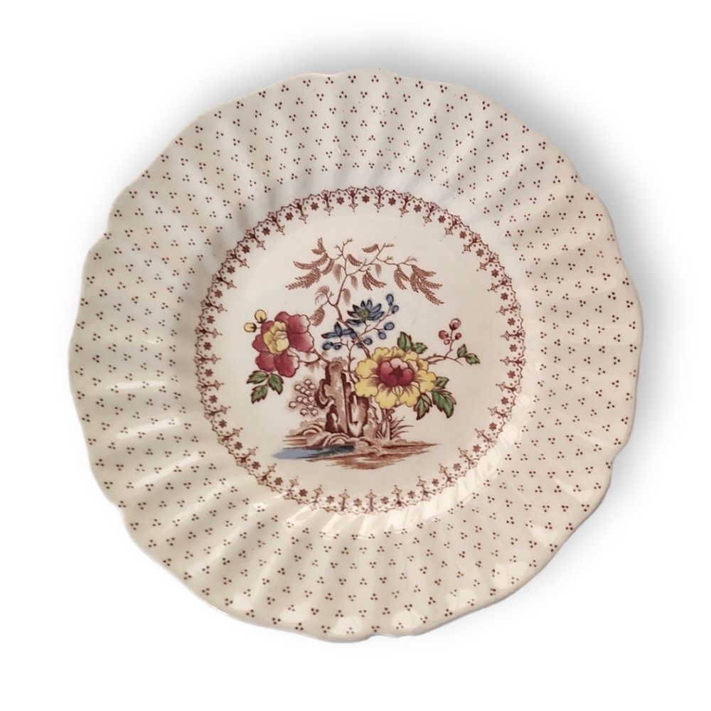 Vintage Royal Doulton Grantham Pattern Bread And Butter Plate 6 1/2 Inch